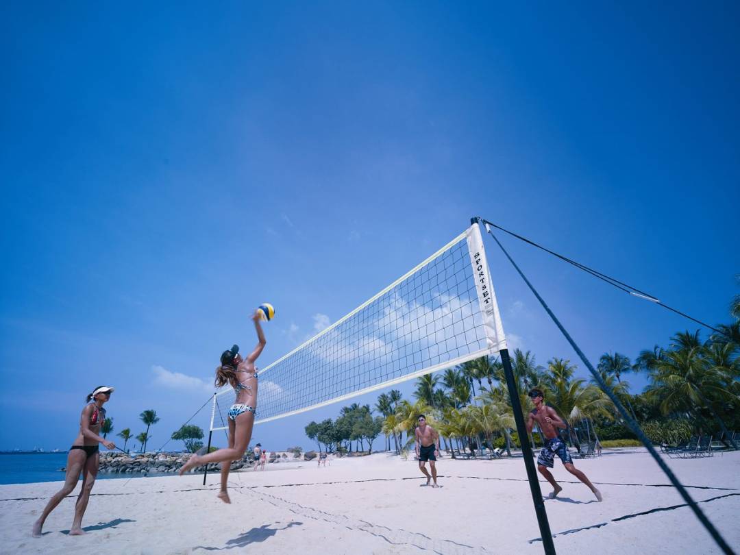 吃土也要去!1家3口嗨翻新加坡五星級酒店,私人沙灘、樹屋、兒童俱樂部…太值了