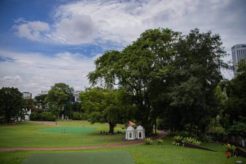这座网红美照最多的小山,承载着新加坡那段血与火的历史