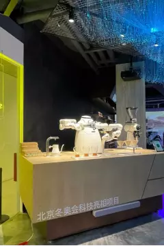 爆紅新店!新加坡神秘塔羅咖啡廳,氛圍感十足