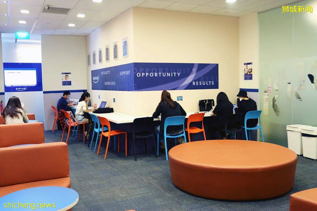 新加坡一年制专升硕项目来袭！无需雅思，无需考试，毕业获澳洲大学硕士学位