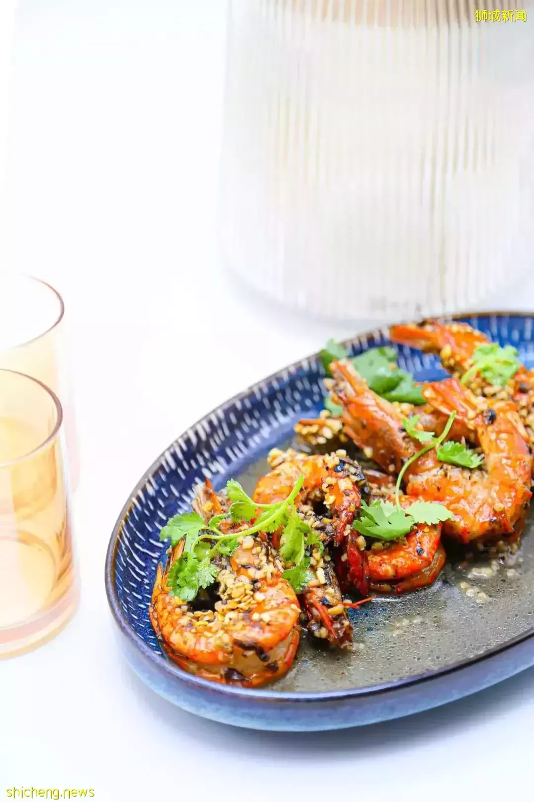 没有鸡饭吃怕什么,好吃的排著队呢