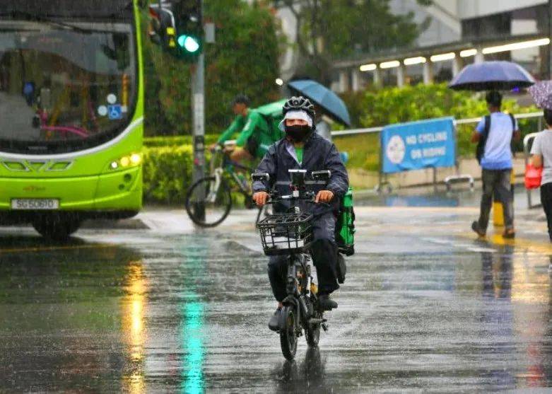 新加坡內政部擬修法，電動腳踏車騎士需要通過理論測試