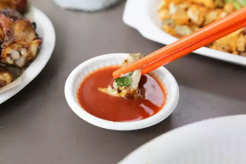 逢周末就爆滿!這個新加坡唯一的靠海美食村裏到底有哪些“寶藏小吃”