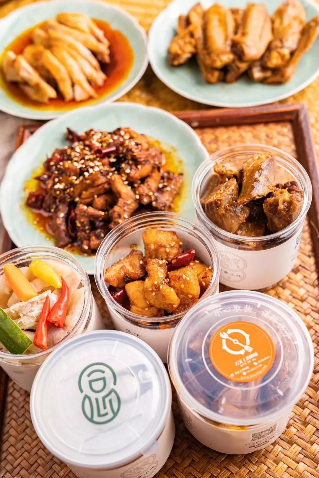 匠心手作地道川味：卤鸭脖、怪味花生、馋嘴兔… 新加坡馋嘴小罐外卖请签收