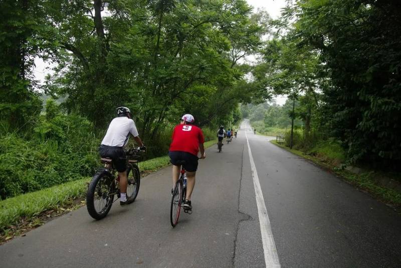 觀鳥、陡坡、嬉水、看夕陽,13條新加坡最美親子騎行路線