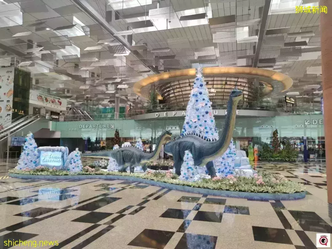 乌节路圣诞装饰实拍!全新加坡2021年最美圣诞树即将揭晓