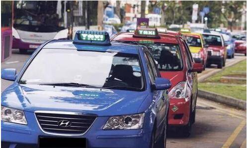 新加坡“滴滴”允许副驾驶载客,德士司机载客难纷纷还车辆转行