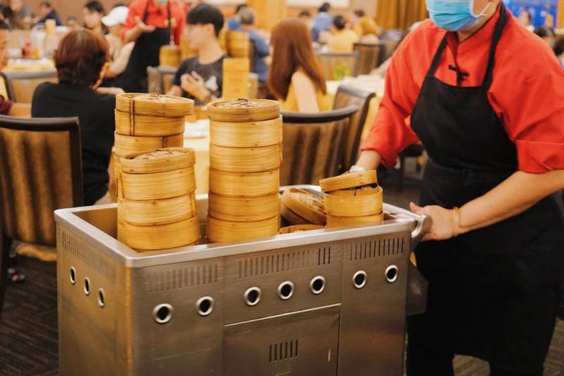 隐藏在HDB的超正宗广式点心店!传统手推车上菜,人均30新点心自助吃到撑