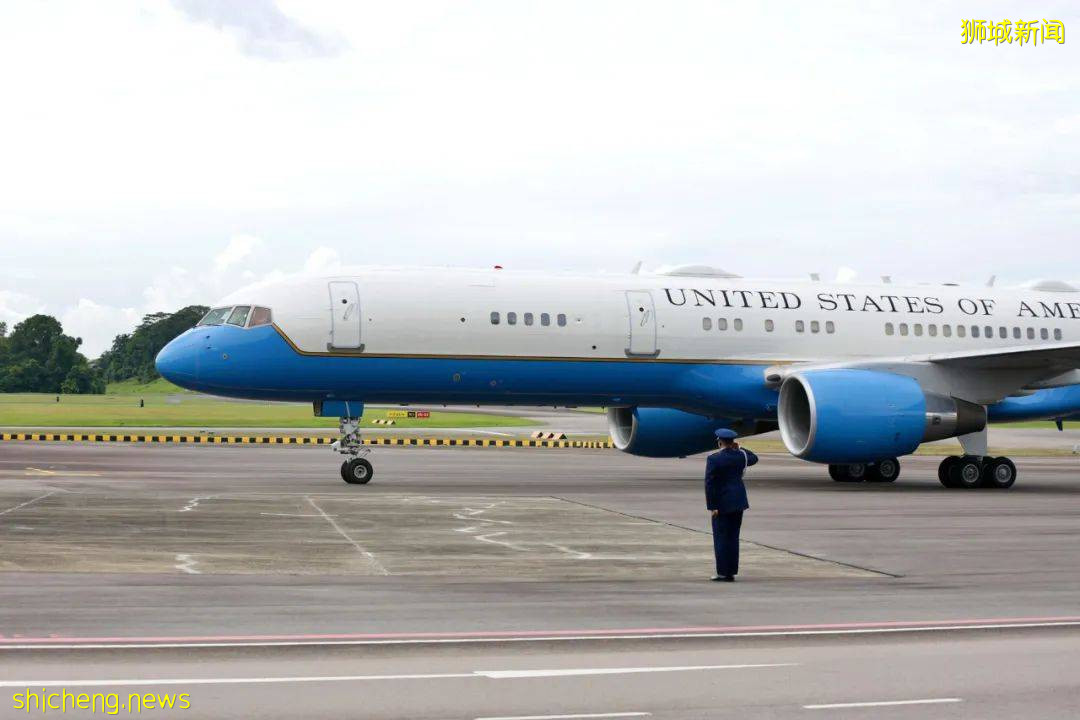 美國副總統來訪新加坡，李顯龍總理：考慮對美國開放邊境