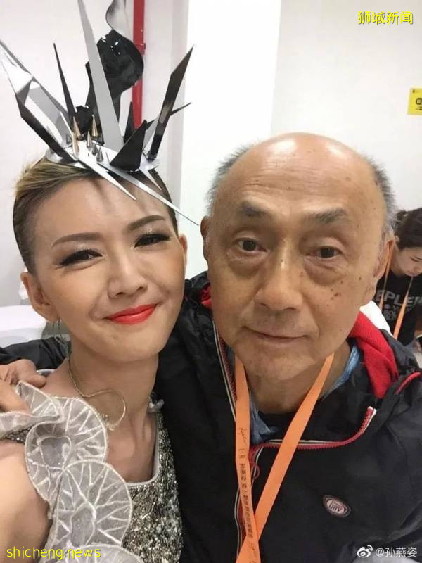 孫燕姿、林俊傑等新加坡名人集體炫“父”!