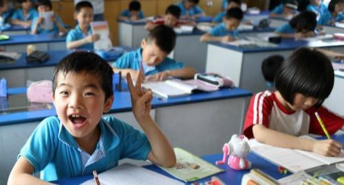 14歲潮汕村童，在新加坡求生存，現擁有新加坡第一銀行!