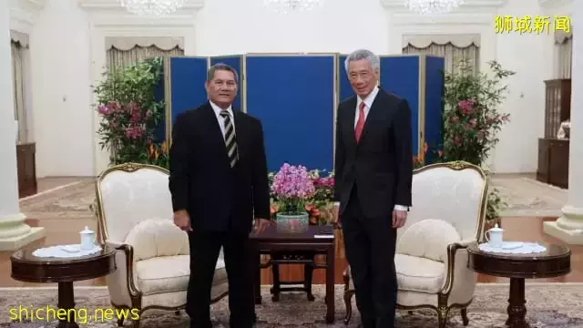 李总理首次同图瓦卢总理会面 重申双边关系