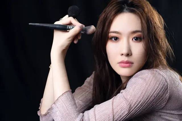 2021年趁著疫情充实自己,跟新加坡明星御用化妆师们学专业化妆