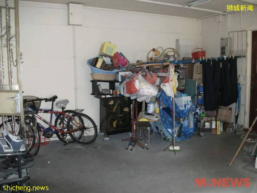 “受不了了!新加坡鄰居的囤積癖讓我抓狂!” .