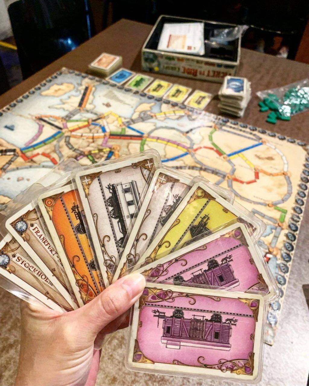 遊戲小天堂！新加坡首家桌遊咖啡廳🎮 整牆遊戲任你玩+24小時營業！私人包廂給你轟趴😎