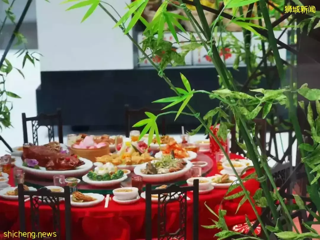 “細看香港”微觀藝術展亮相新加坡