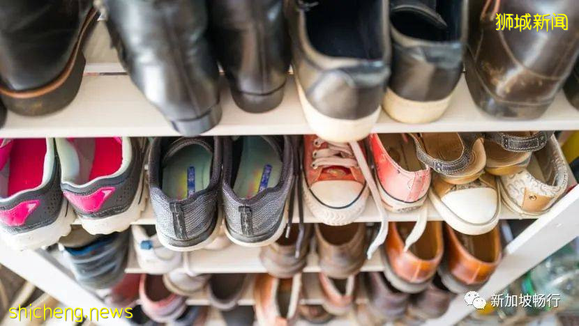 新加坡热点四：自由职业者因在女鞋中小便，未正确佩戴口罩而被罚款