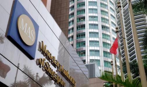 疫情期间表现亮眼的新加坡金融业，你一定要提前了解的四件事
