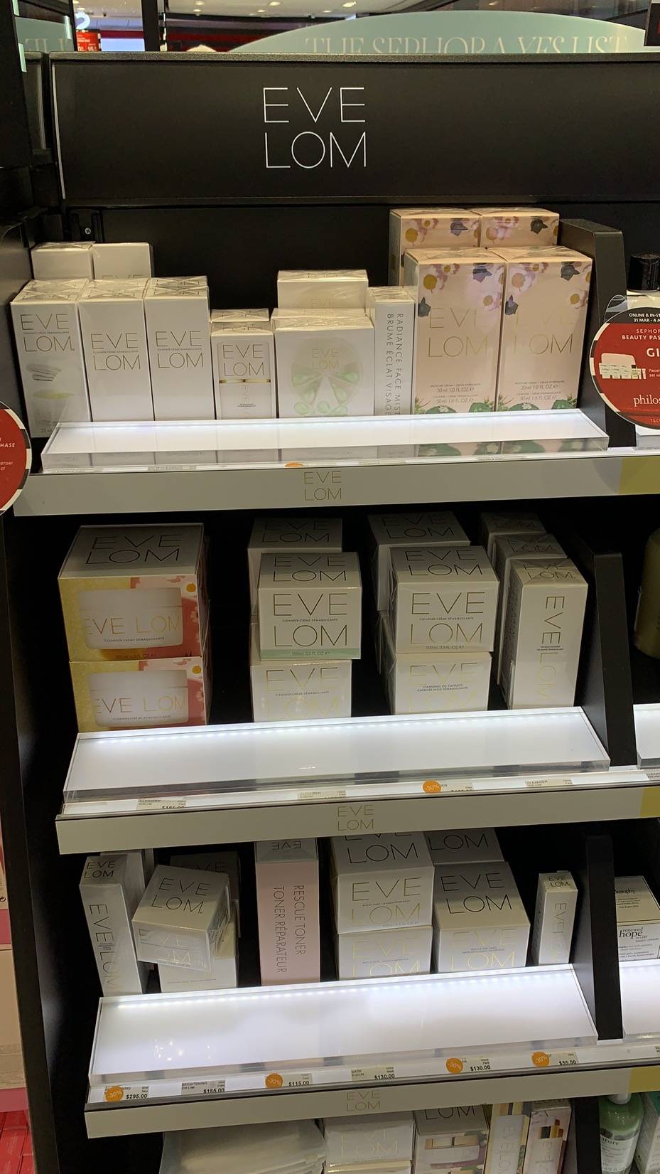 直击新加坡丝芙兰全场大促现场!除了史上最佳全场额外75折,还有拿到手软的满赠活动、低至5折的热门彩妆优惠