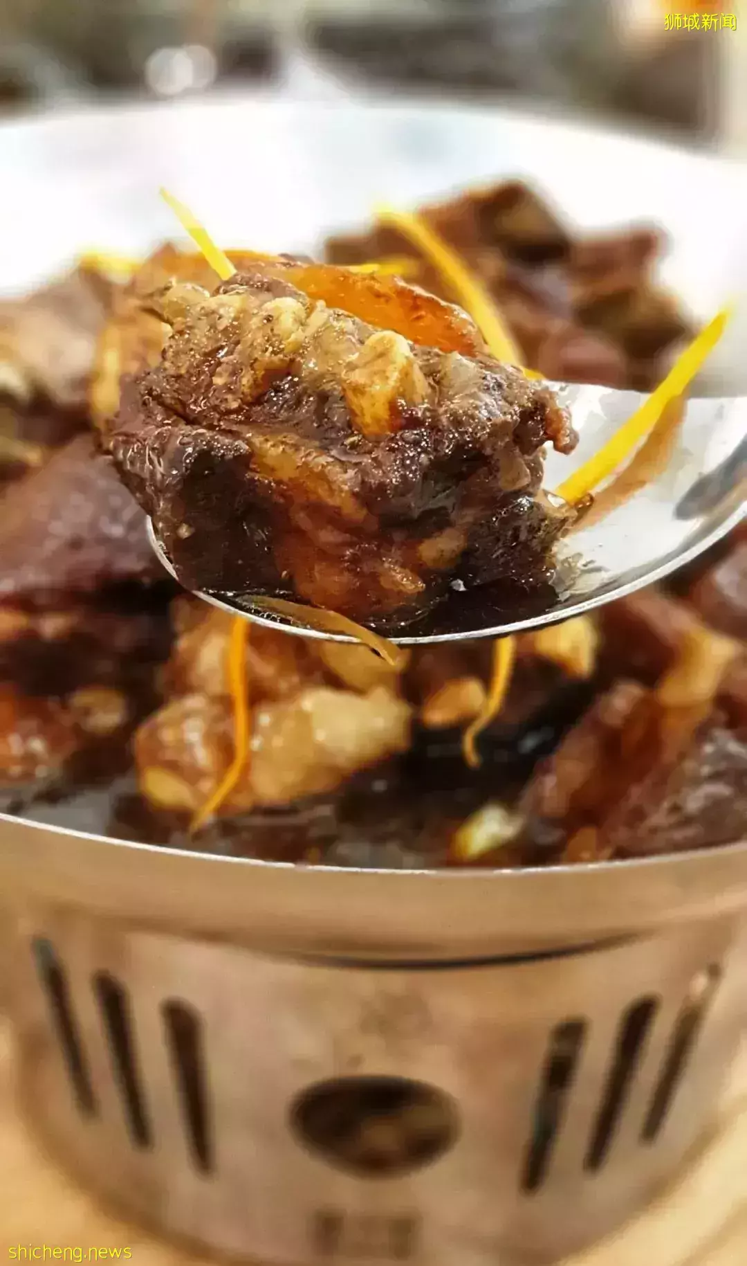 你有故事，我有羊肉煲和好酒