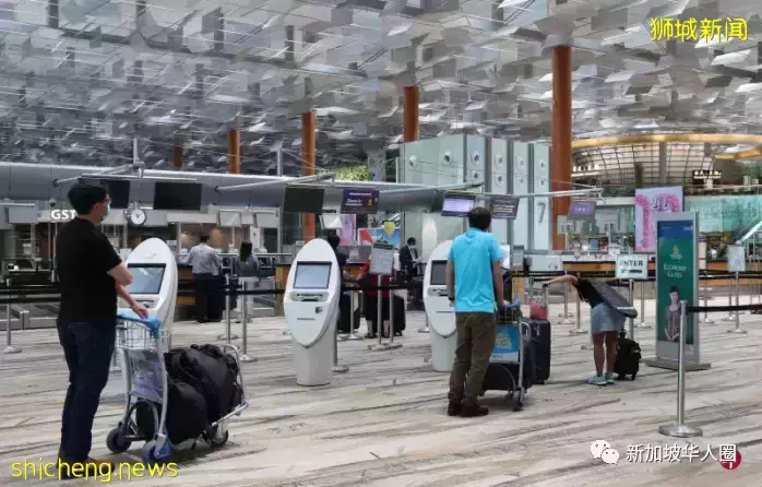 昨日起，新加坡不接種冠病疫苗者，全島差異化對待，處處受限