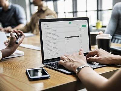 被拖欠工資、非法解雇？不用怕！維權指南請收下