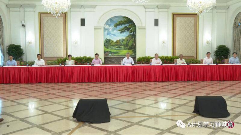 【新加坡領導層接班人選有變】第四代領導團隊聲明，李顯龍總理留任至有繼任人選