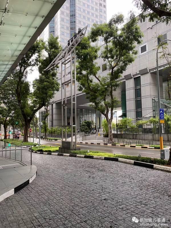 新加坡封城之后，竟出现了美炸的一幕