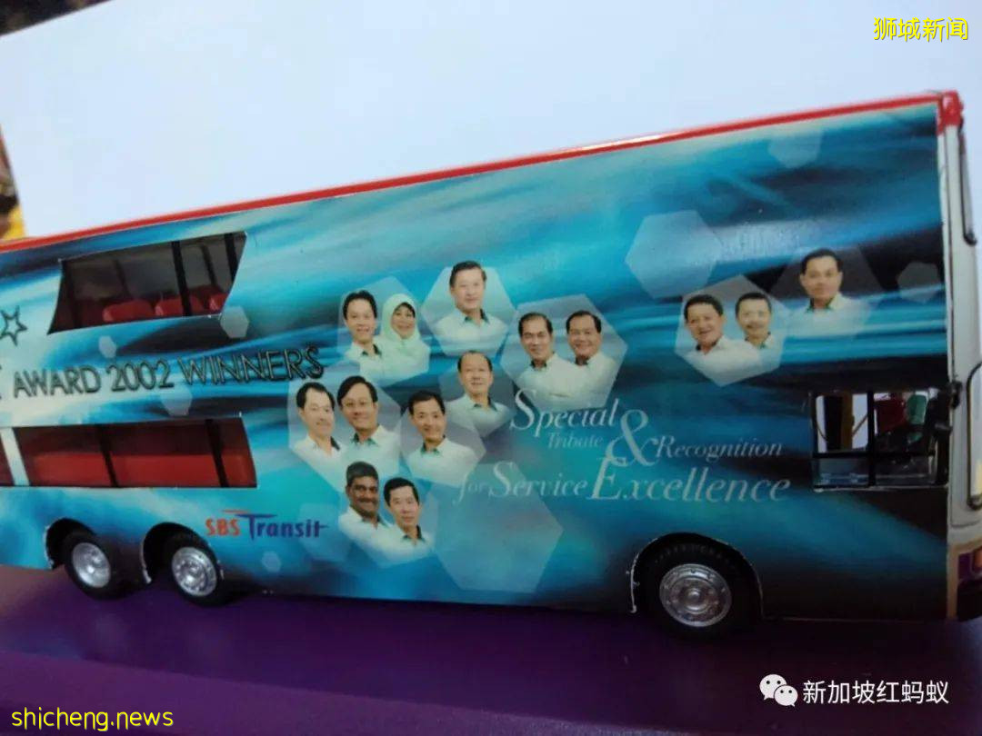 服务了新加坡人50年,这名巴士司机在71岁生日荣休