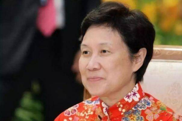 新加坡第一夫人：嗆聲特朗普，暗諷台灣當局，執掌2000億資産