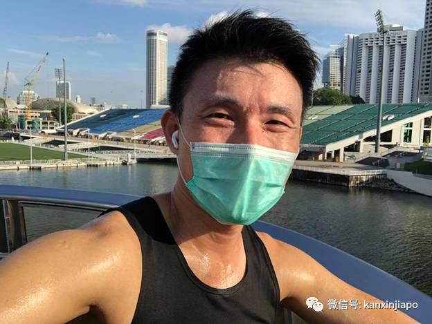 從木讷小子到新加坡“最帥議員”，改變他的女人到底是誰