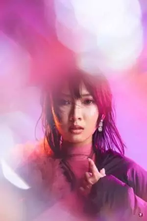 叶玉棂加盟华纳 与向洋成师兄妹