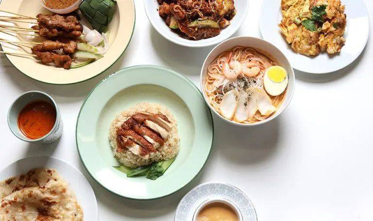 爲什麽在新加坡,第一次約會要選小販中心呢