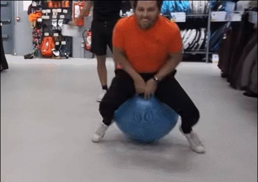 新加坡最黑科技迪卡侬,今日開業!VR試帳篷、3D量腳,前100人有大禮包