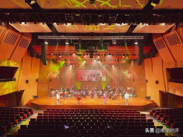 春花齐放,牛转乾坤!新加坡华乐团与您共庆新年