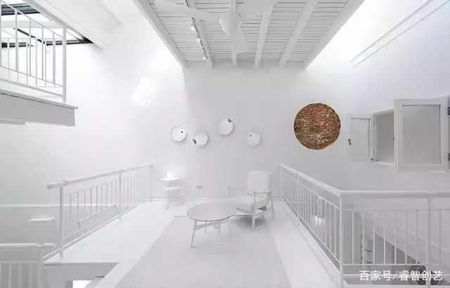 新加坡传统店屋“卢宅”变纯白公寓 Canvas House