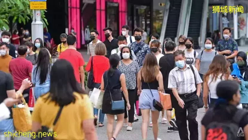 新加坡開萬人展會!部長透露死亡率和疫情前差不多!承諾重開邊境