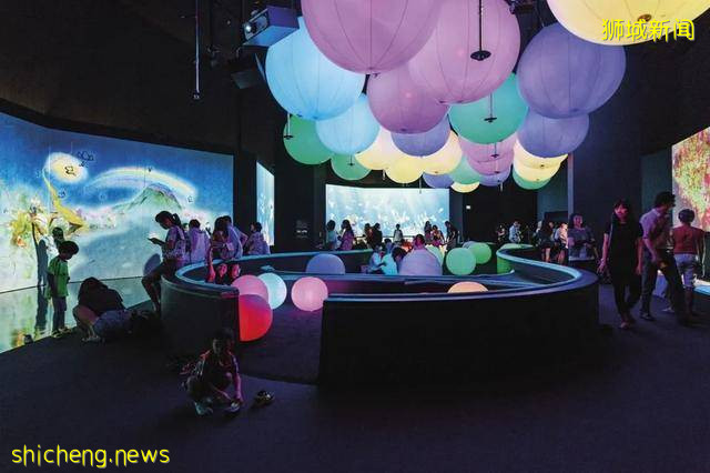 蛰伏多年,狮城变得多姿多采,不再被定型为正经八百的—新加坡