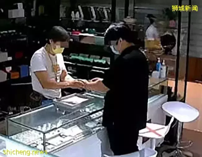假劳力士求售1.9万 皇冠有异露馅 表店老板识破
