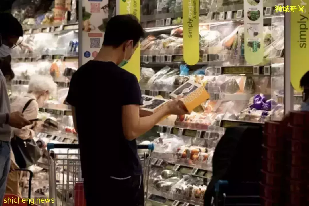 一夜之間!新加坡油價飙漲,有車不敢開!本地物價全面上揚,俄烏沖突影響太大