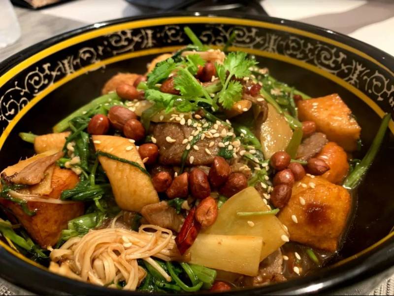 號稱要把麻辣香鍋“重新定義”，這家店真的做到了