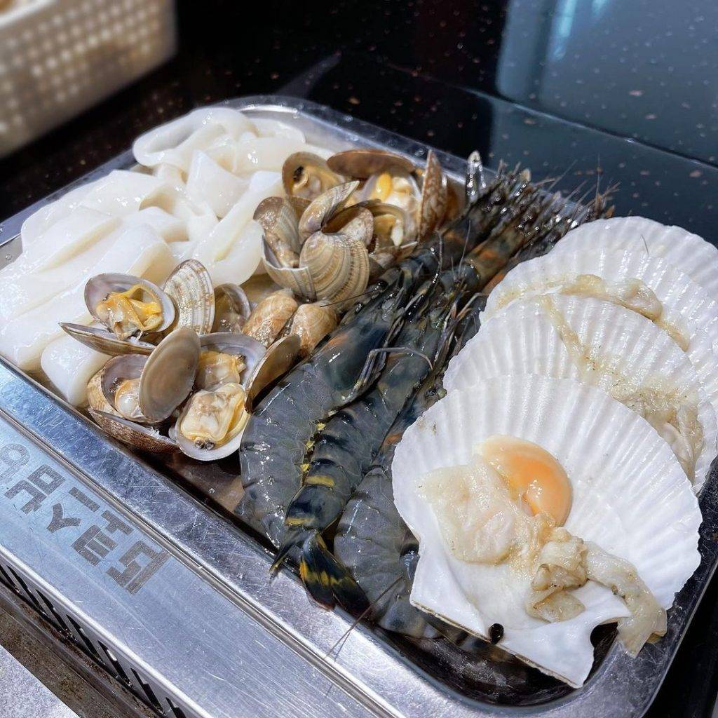 飽到扶著牆出‼烏節路Gangnam Story✨韓式烤肉+火鍋自助餐🍲一人只需$24.90++😍