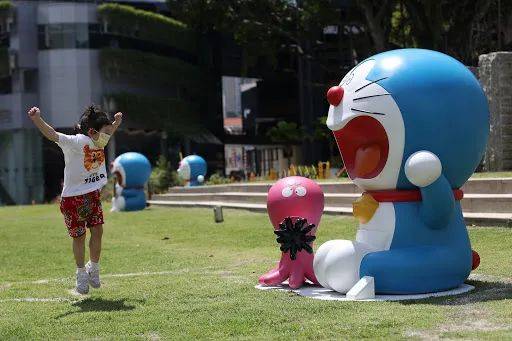 50年了,它拥有的你几乎都有了,可它降临新加坡国家博物馆时你还是忍不住