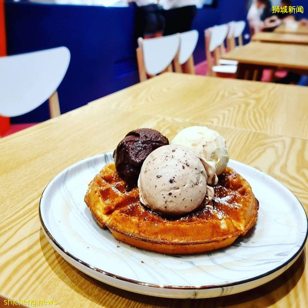 Kampong Bahru新店“Three Point Two”💓溫馨粉藍配色+意式冰淇淋+榴梿甜品，偷走你的少女心📷