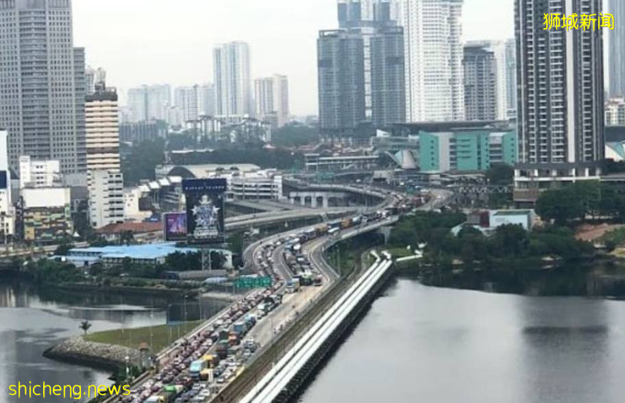 新加坡下周降低大马入境门槛，被网友吐槽：太官方！不接地气