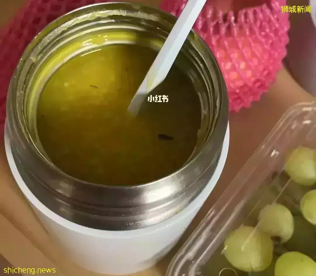 发烧剧吐暴瘦!“我在新加坡怀孕14周确诊新冠,被紧急送往医院……”