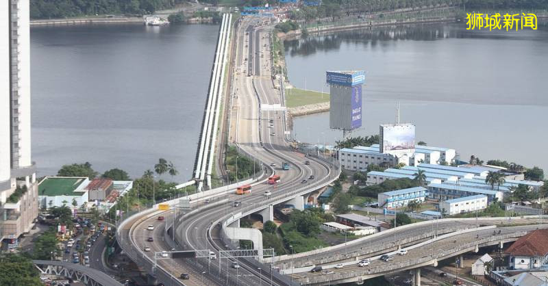 欲返馬安置女兒骨灰 新國關卡專車送老人過關