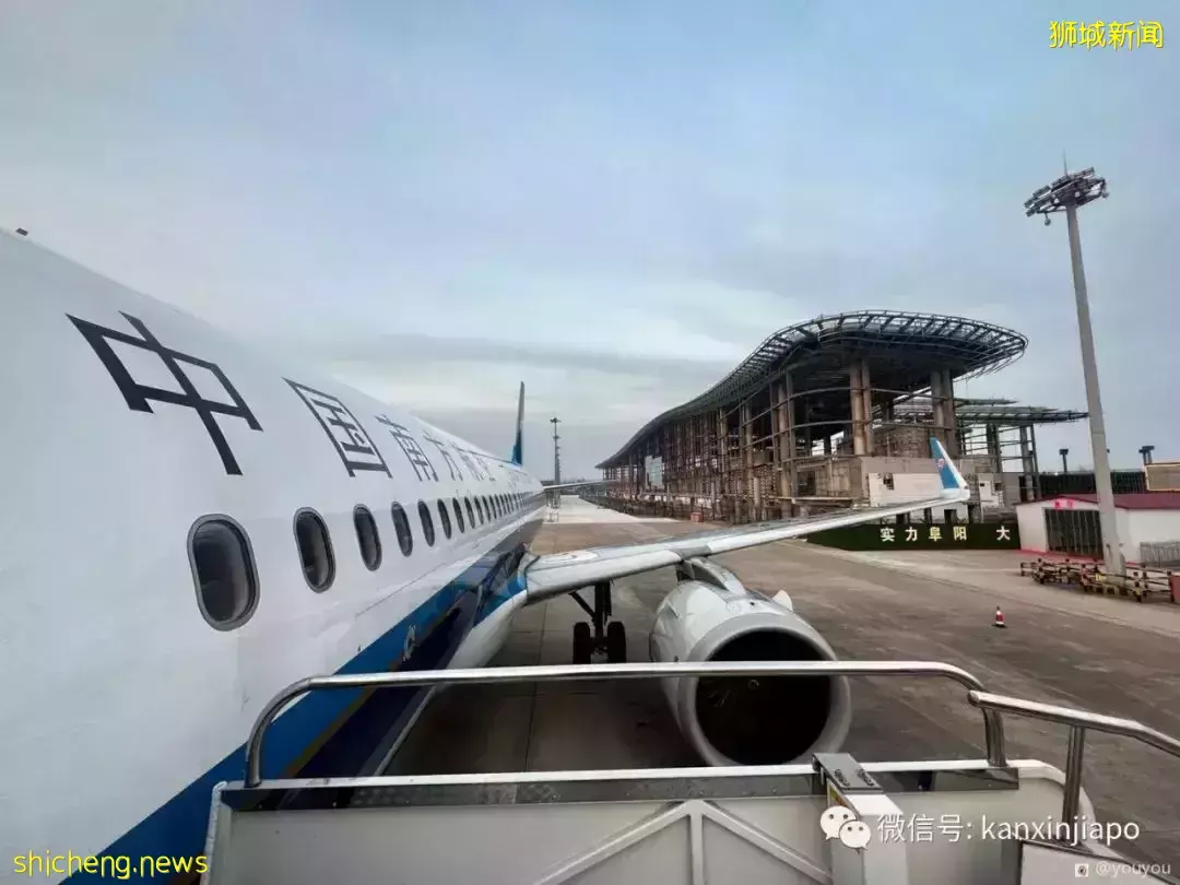 “疫情下往返新中两国，前后71天，隔离餐吃到吐；再次回到新加坡，感觉自由了也危险了”