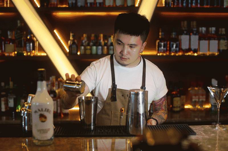 玩在獅城 想要體驗獨一無二的飲酒氛圍感?新加坡這10家高顔值酒吧你一定不能錯過