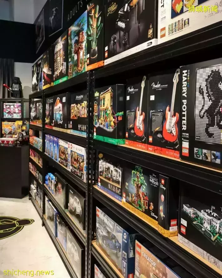 LEGO新加坡第一家主題店@FUNAN！主打聯名款、IDEAS系列，18歲以上大齡兒童樂瘋了